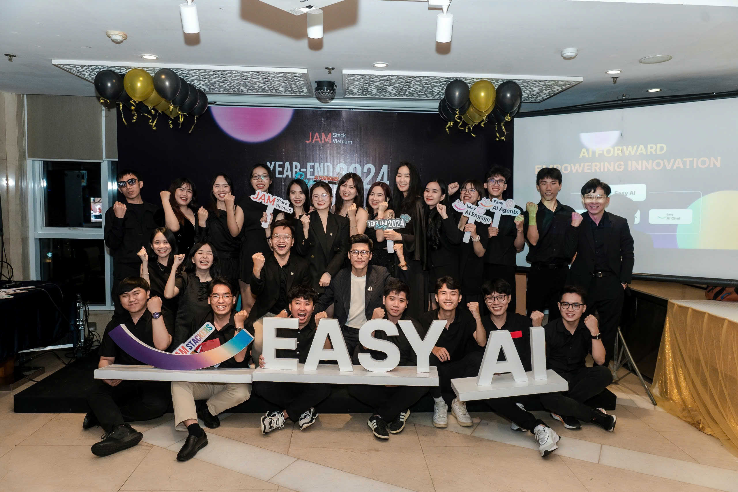 Môi trường làm việc năng động