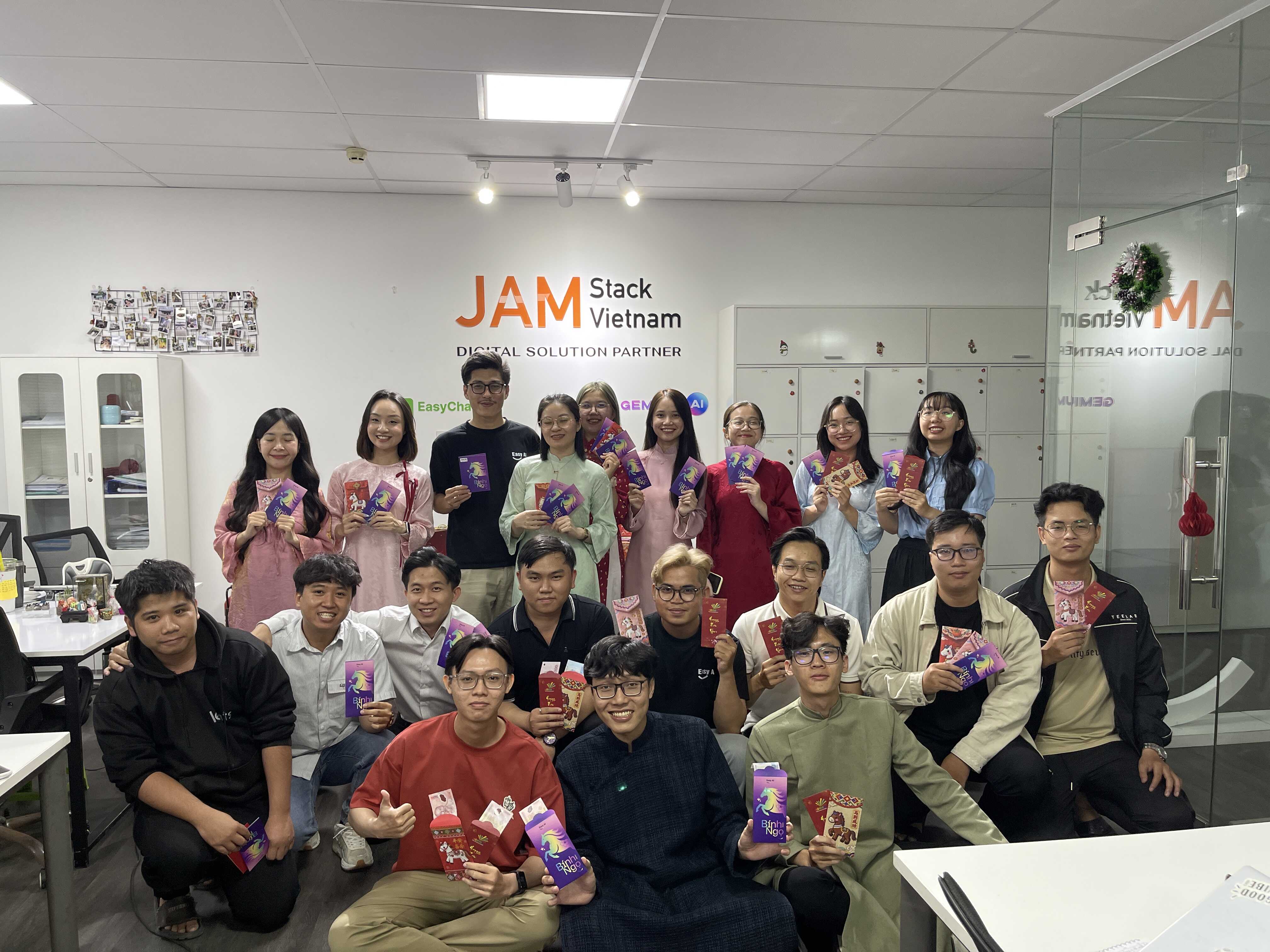 Môi trường làm việc năng động