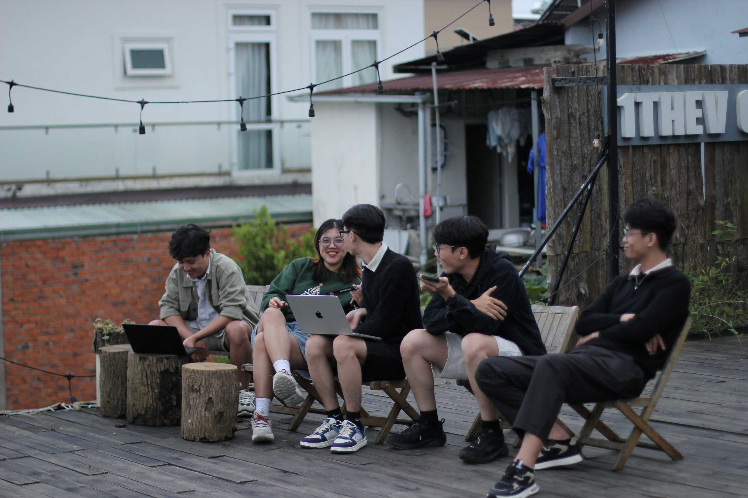 Môi trường làm việc năng động