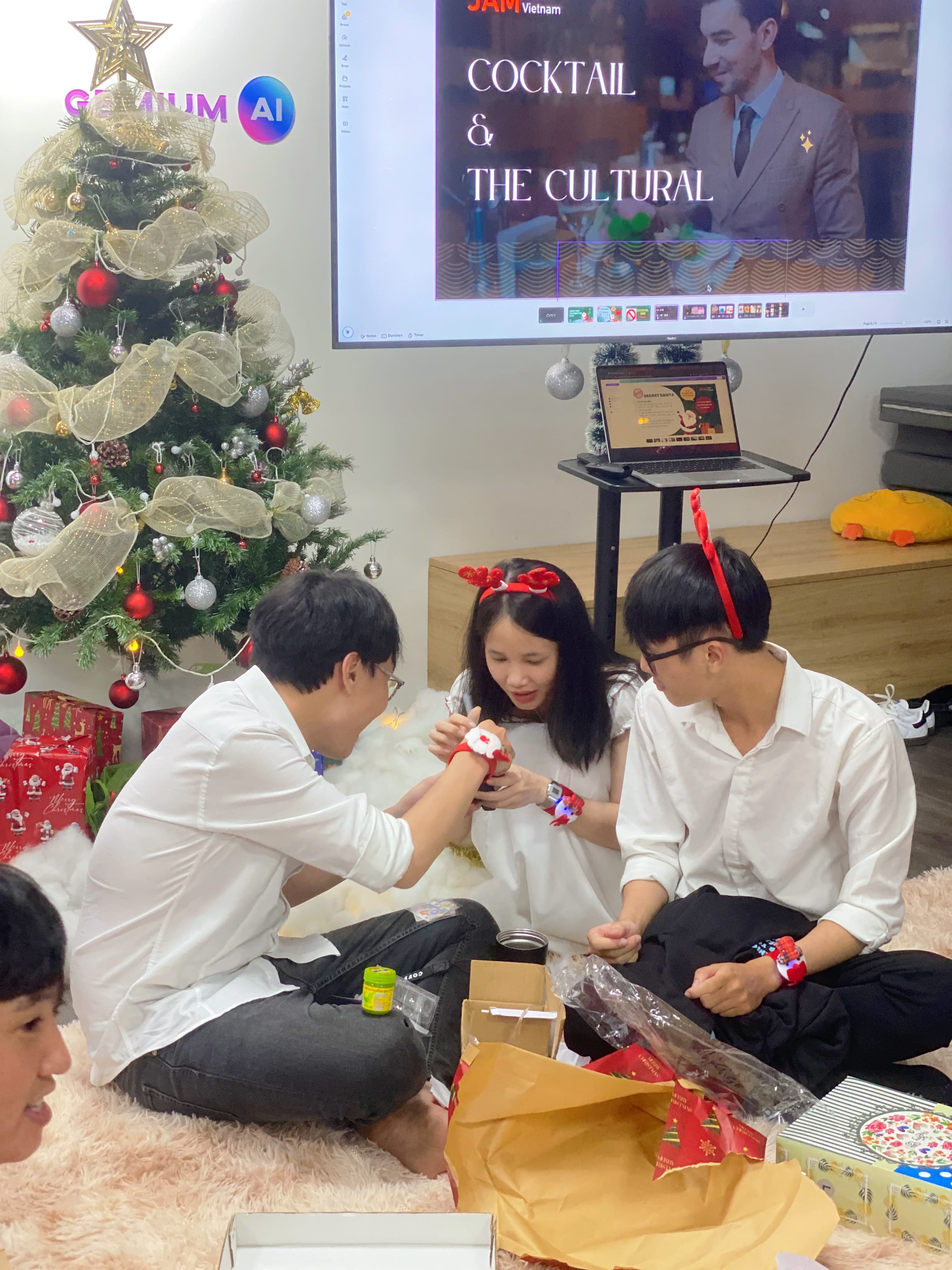 Môi trường làm việc năng động